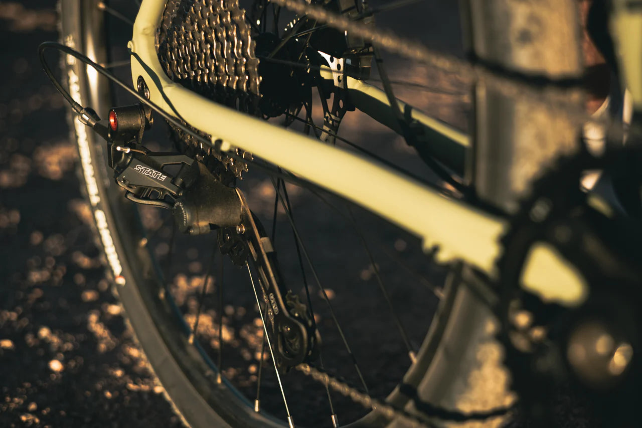 6061 BLACK LABEL ALL ROAD 2023 - MATTE OLIVE - STATE BICYCLE CO