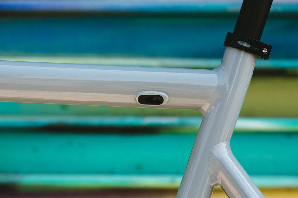 6061 BLACK LABEL V3 - GRIS/FUCHSIA - STATE BICYCLE CO